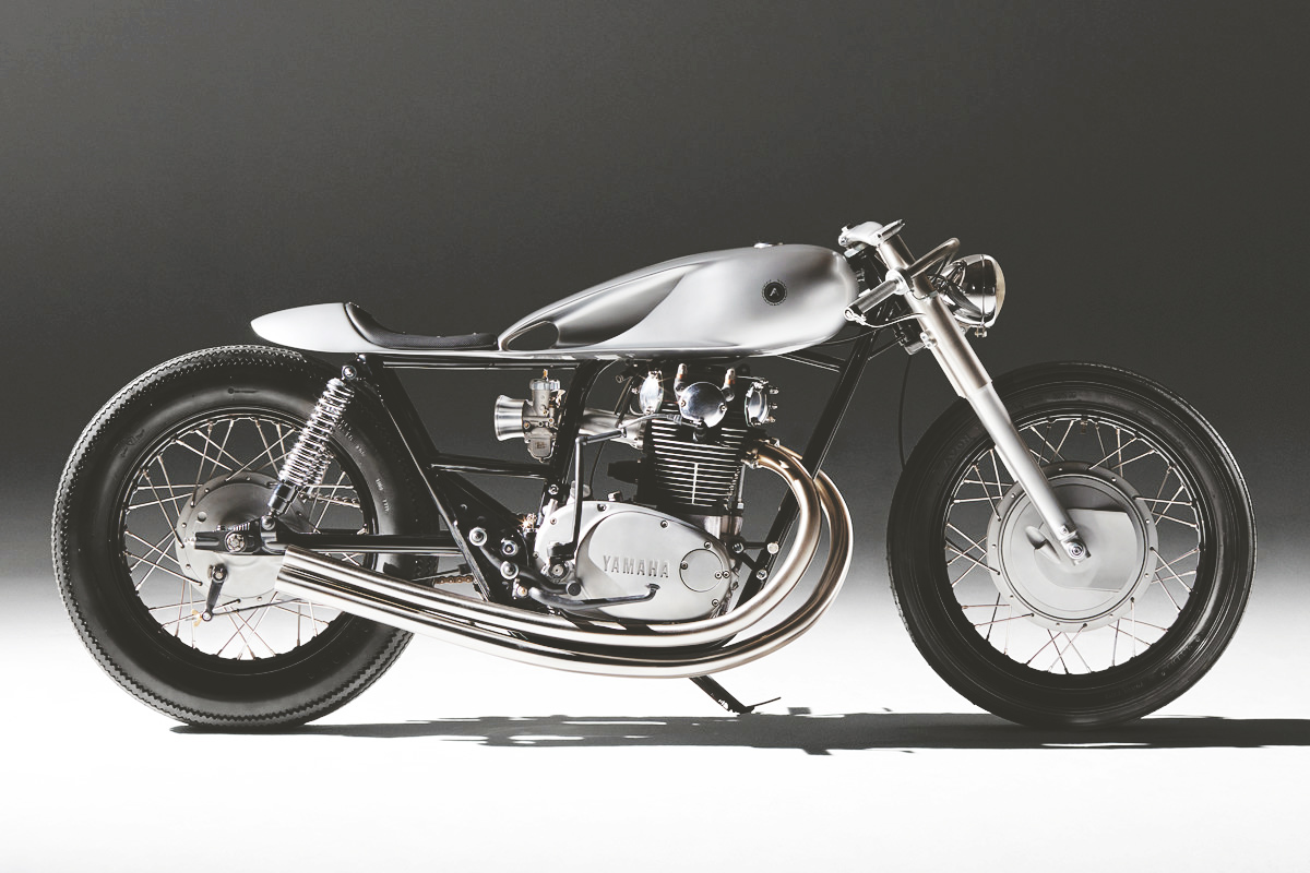 Auto-Fabrica-Yamaha-XS650-Right-Side-Profile