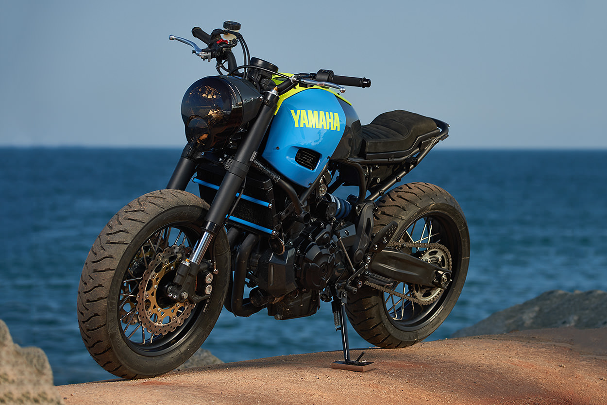 adhoc-yamaha-xsr700_10
