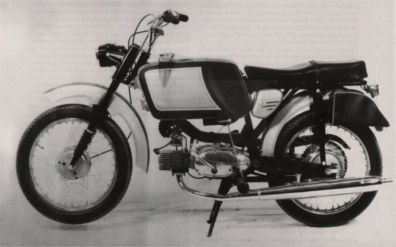 jawa-50-mustang-07