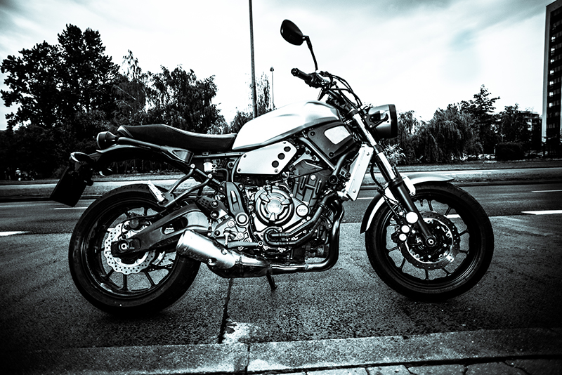 xsr_700_8