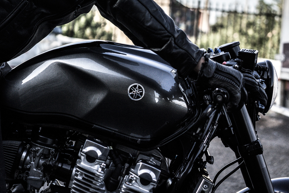 yamaha-xjr1300-caferacer-3